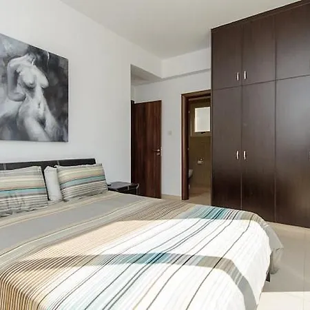 Villa Athina - Modern And Comfortable With Air Conditioning And Private Pool ! Free Wifi *